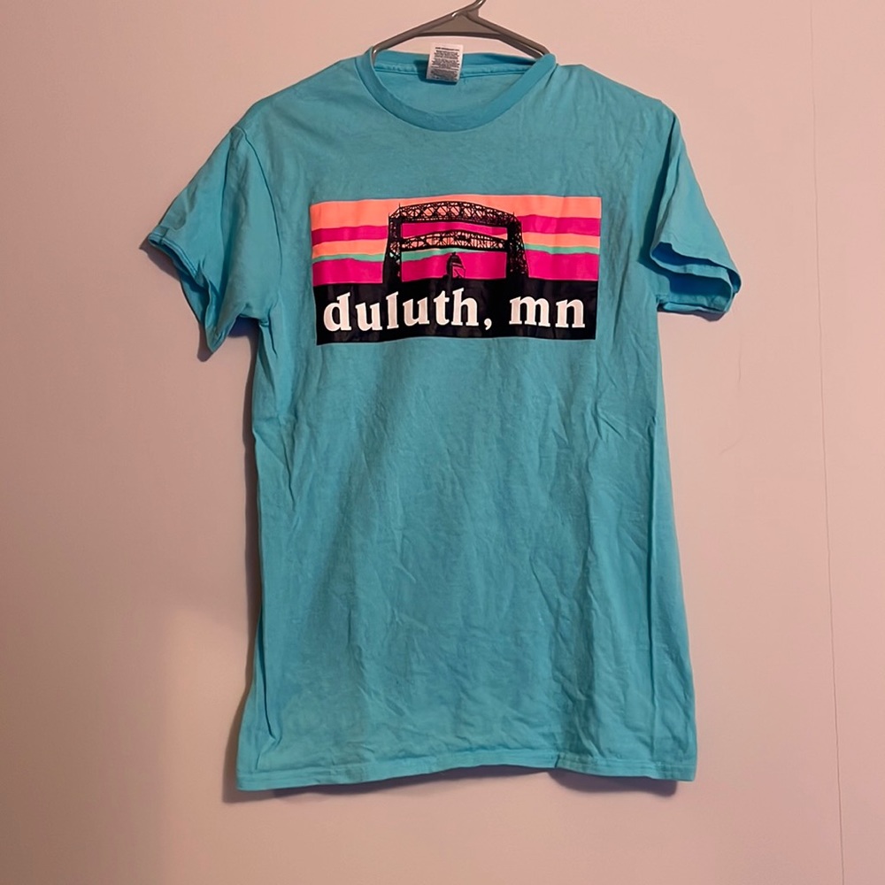 Unisex Duluth T-shirt Small